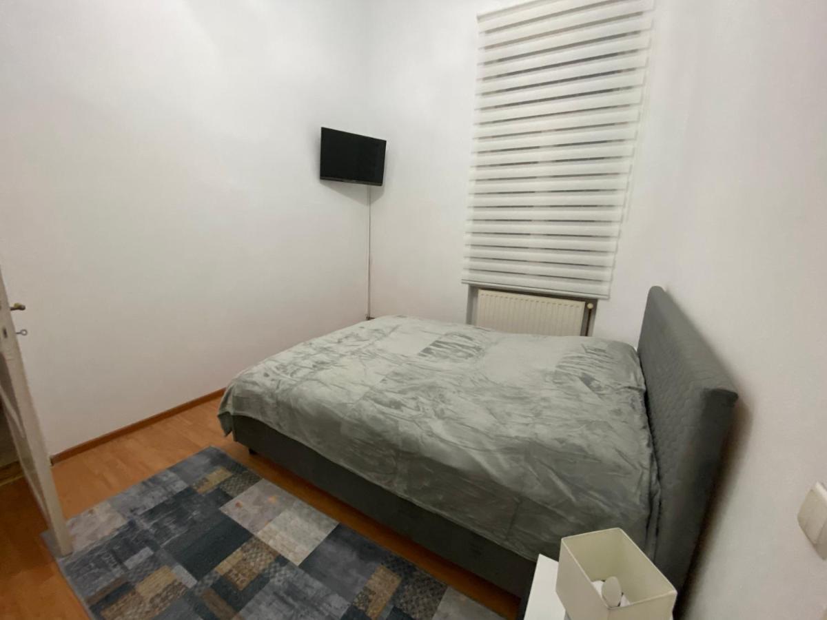 Apartament Super Central Cu Parcare Privata Apartment Arad Ngoại thất bức ảnh
